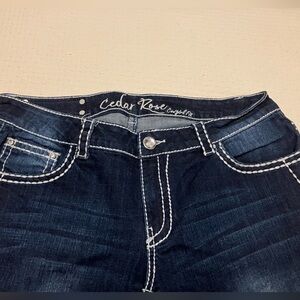 Cedar Rose Cowgirl Fit Stylish Dark Blue Jeans for Women 32/32